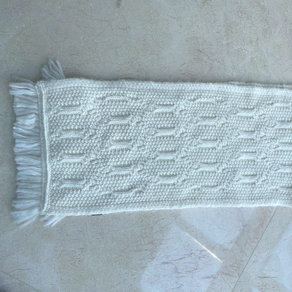TED BAKER SCARF NEW WITH TAGS